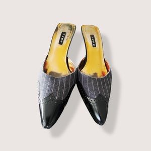 Hype pinstripe vintage kitten heels